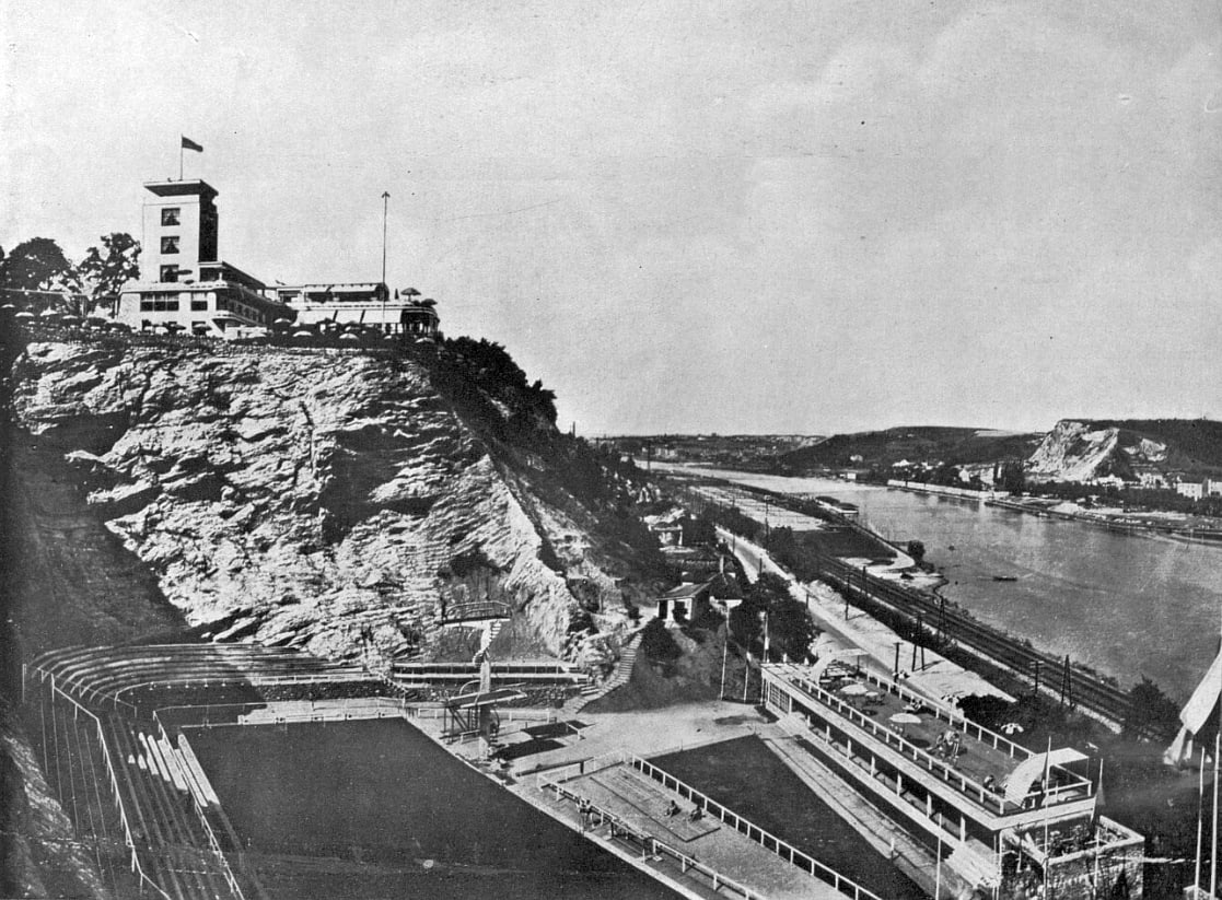 1932 archival view showing the swimming-pool amenity below the terraces.