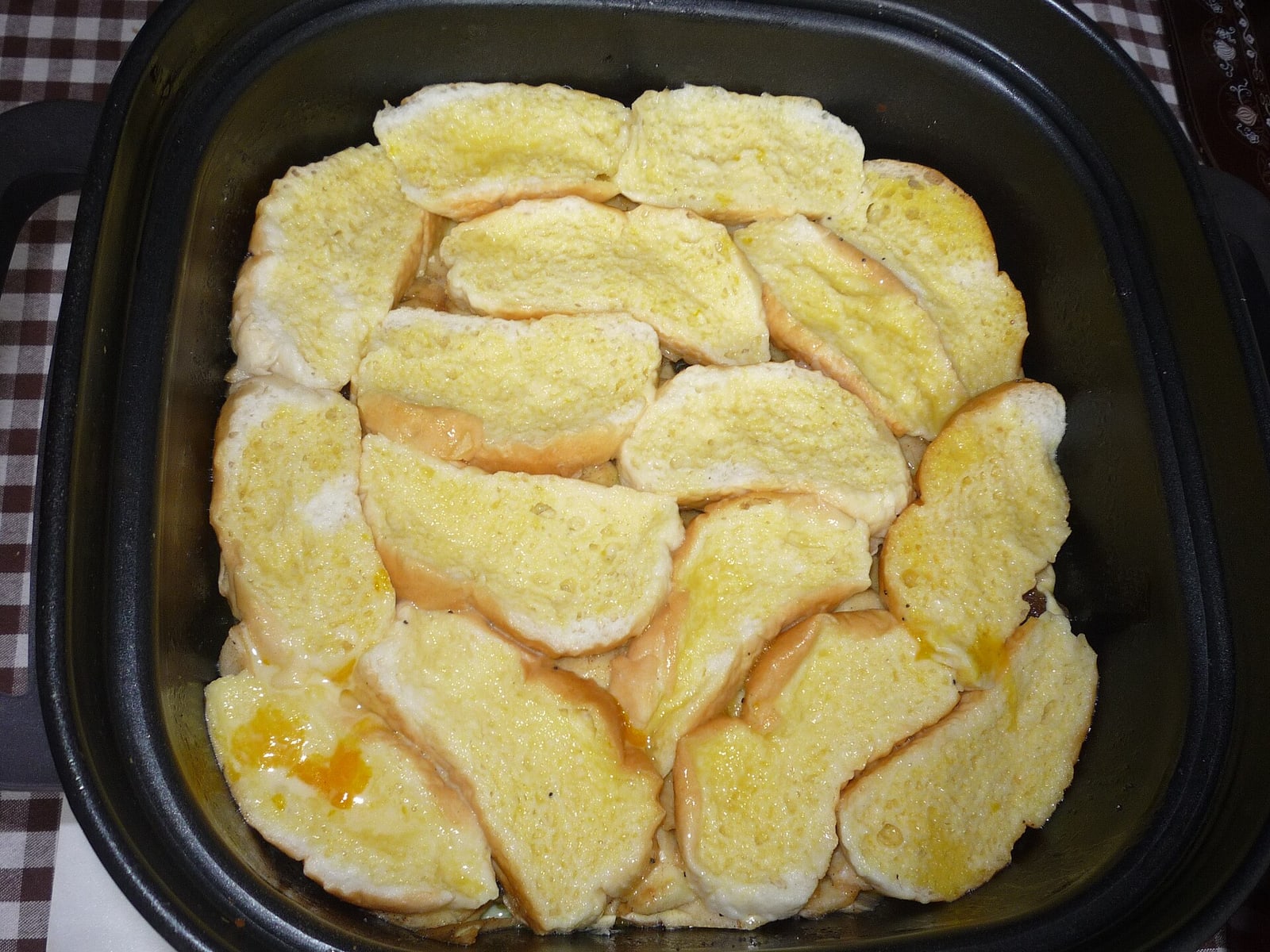 Late/final baking stage of the same recipe sequence, composition materially different from the finished hero.