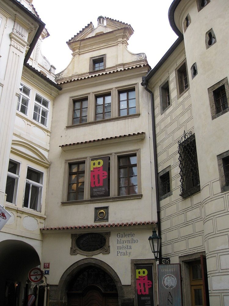 The House at the Golden Ring Still Preserves Its Gothic Entrance Portal