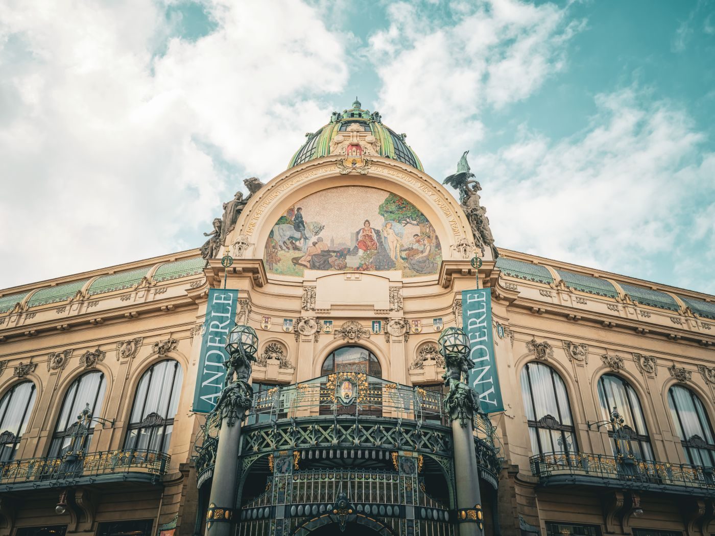 Exact Municipal House façade visibly displays Art Nouveau ornament.